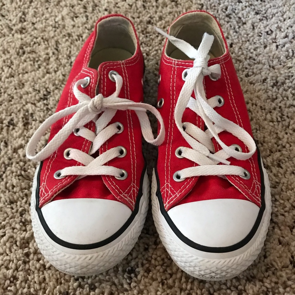 Girls size 1 red Converse